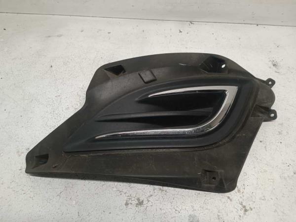 PARECHOC GRILLE PRISE D'AIR GAUCHE HYUNDAI - Vue 1